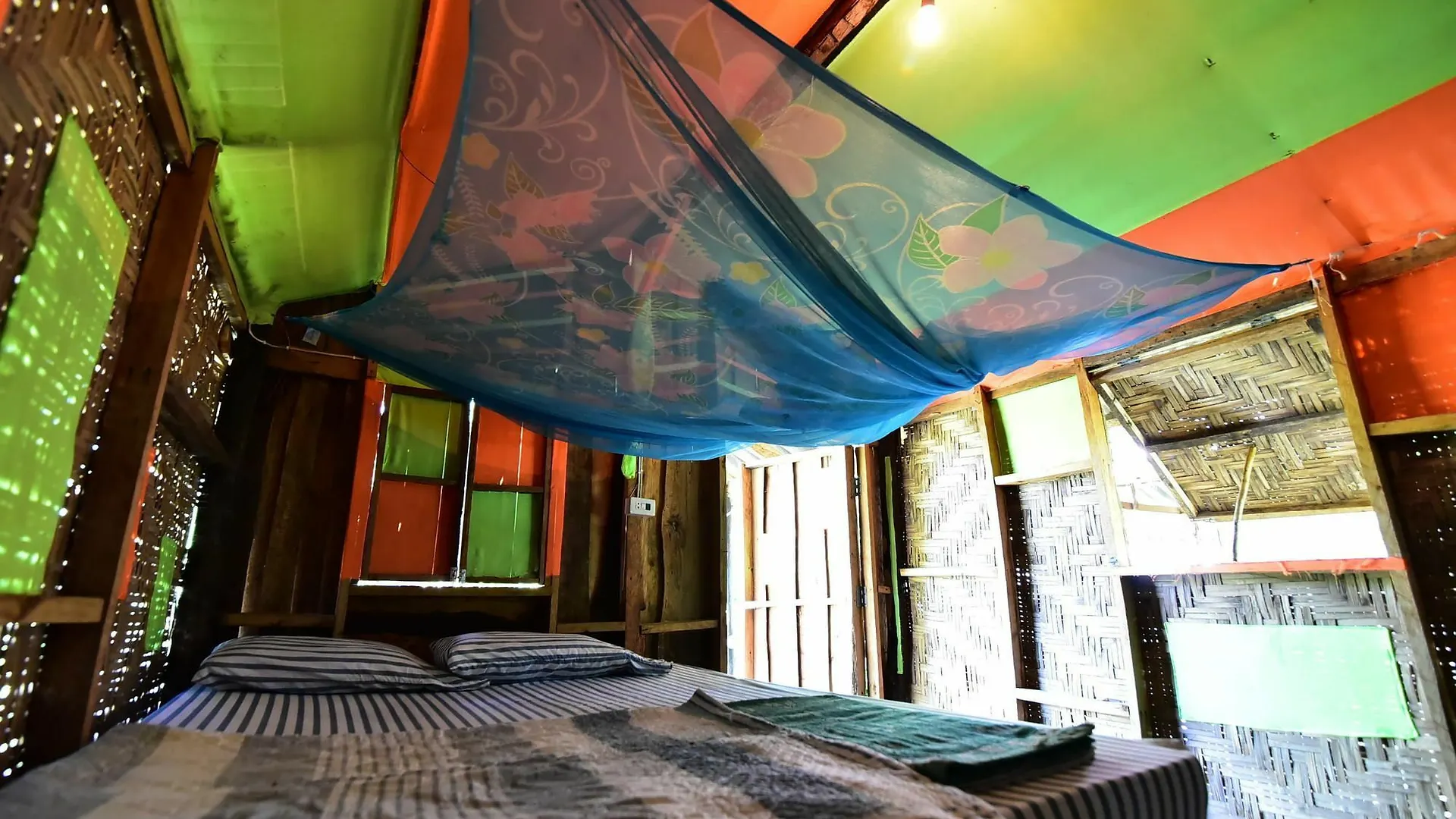 Sirianda Bungalows Ko Lanta タイ王国